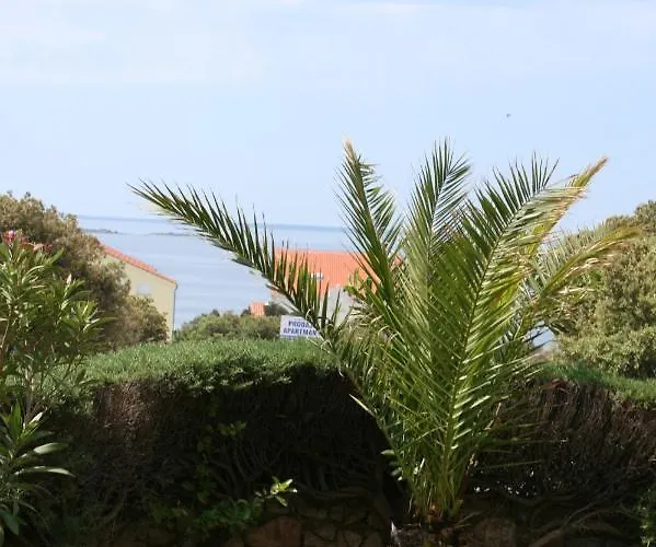 6456b Апартаменты *